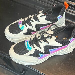 Womens / Girls Black and White Sneakers with Iridescent Accents